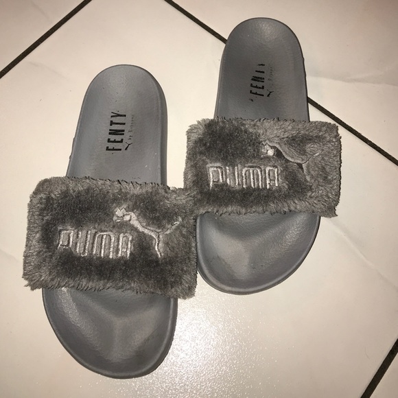 Puma Fenty Slides size 9 Puma Fenty Slides size 9